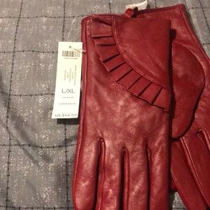 Ruffle Detail Leather Gloves